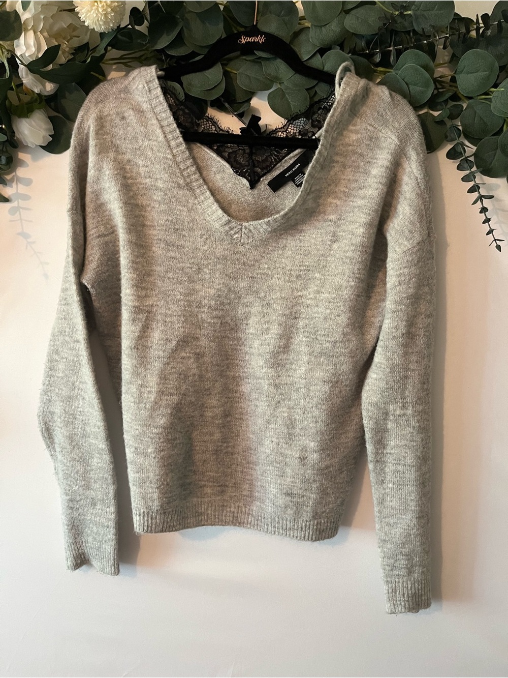 Vero Moda Heather Light Gray V-Neck Sweater